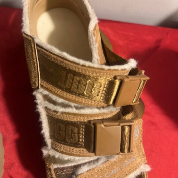 RARE UGG x FENG CHEN WANG CONVERTIBLE WOOL SANDAL BOOT, WOMEN US 8/ EUR 39 K-POP - Picture 4 of 6